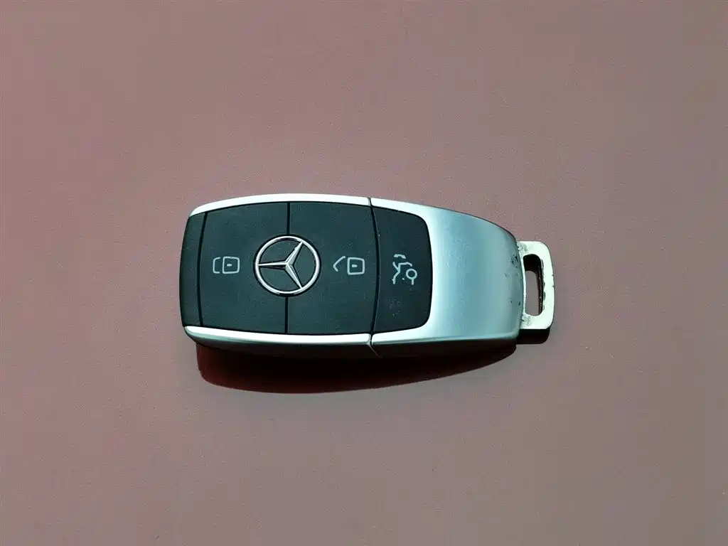 Mercedes-Benz C-Class 2020 — фото 19