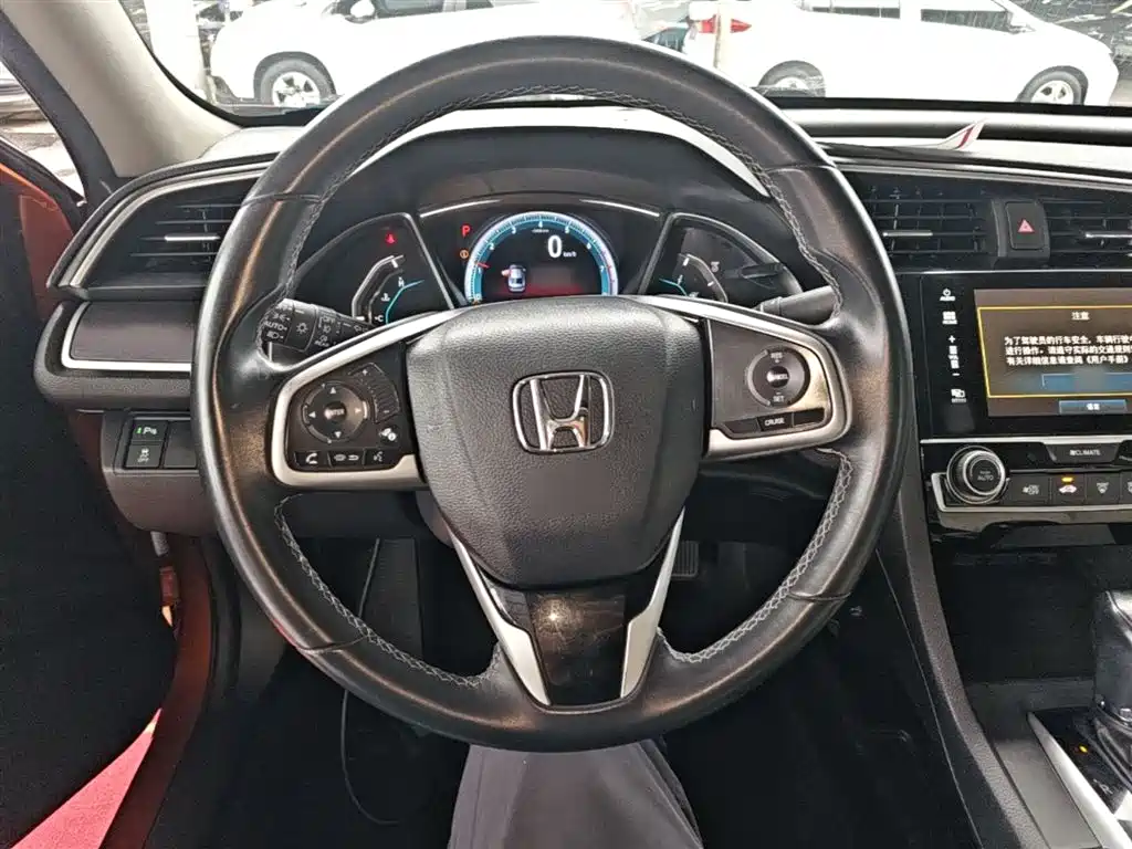 Honda Civic 2016 — фото 11