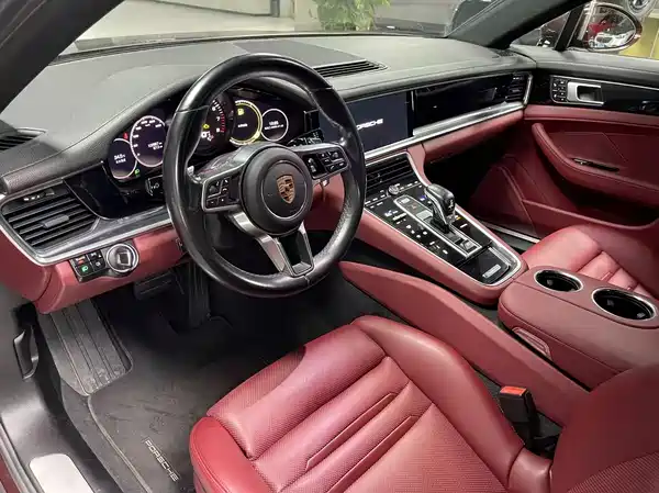 Porsche Panamera 2018