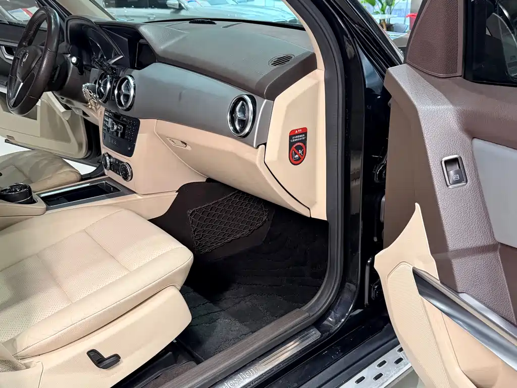 Mercedes-Benz GLK-Class 2013 — фото 11