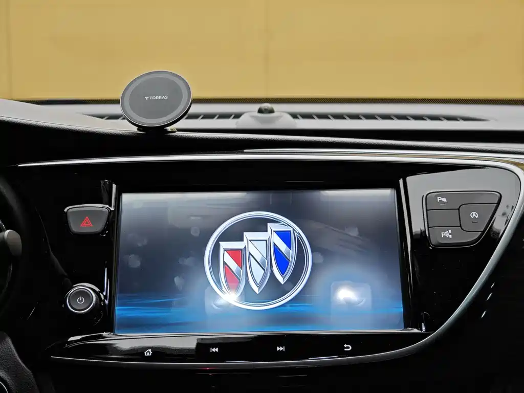 Buick Envision Plus 2021 — фото 16