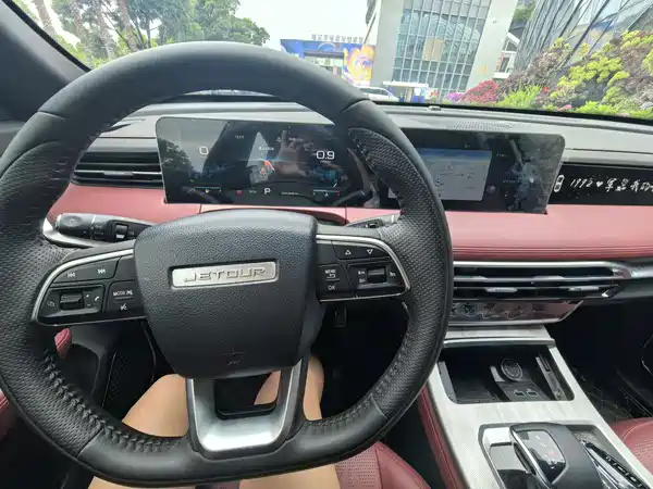 Jetour X70 PLUS 2024