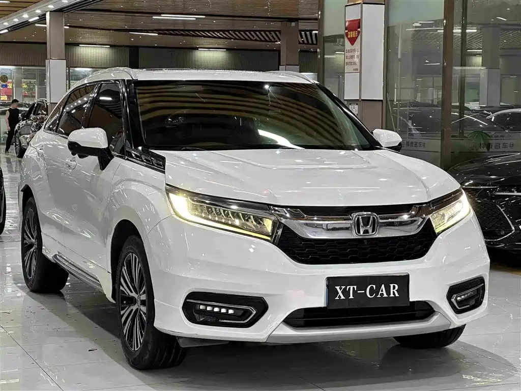 Honda Avancier 2018 — фото 3