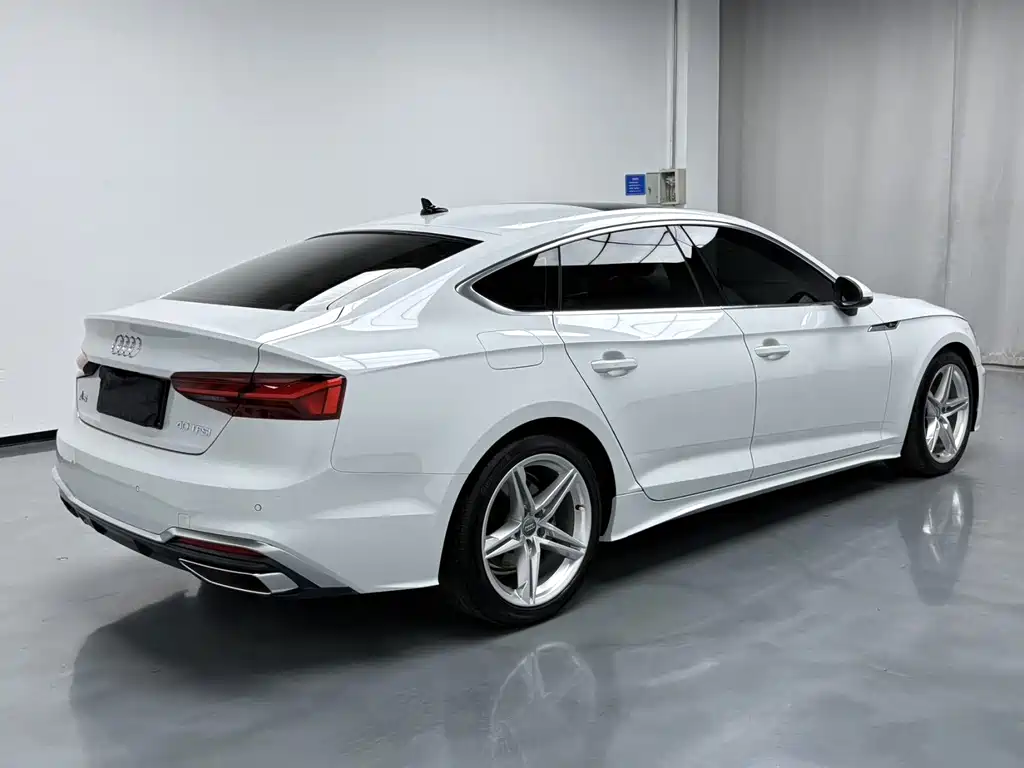 Audi A5 2021 — фото 7