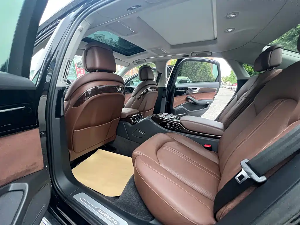 Audi A8 2015