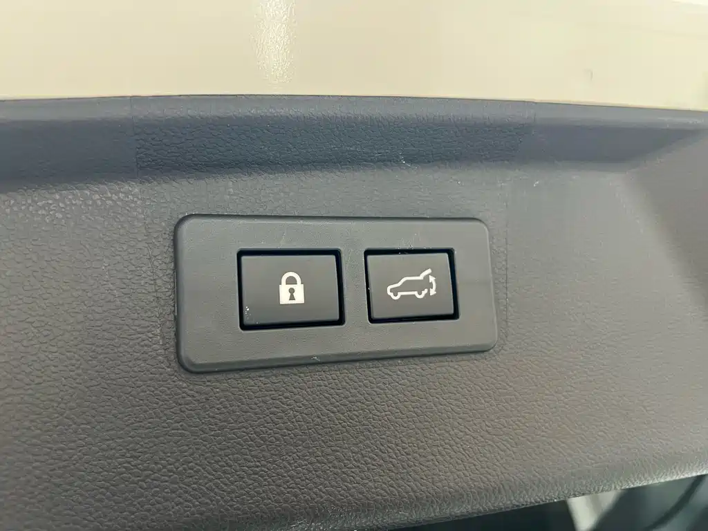Subaru Outback 2022 — фото 28
