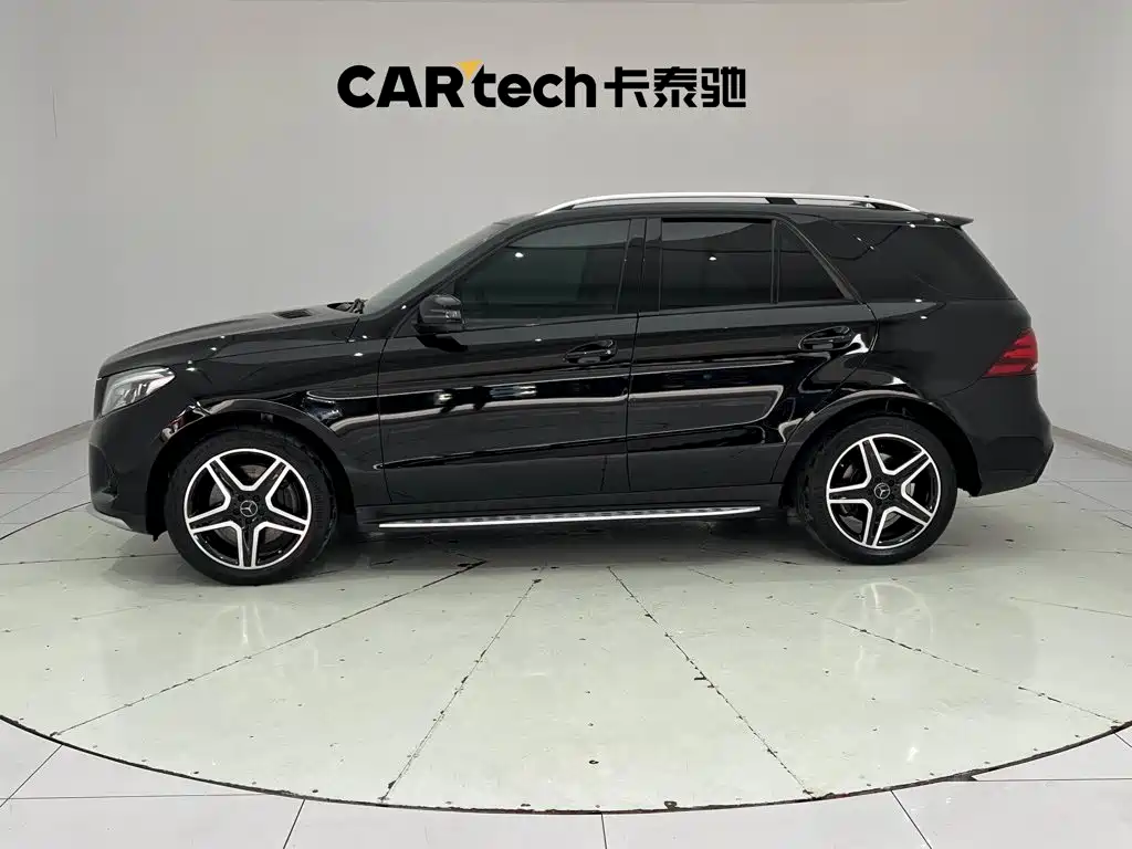 Mercedes-Benz GLE AMG 2018 — фото 14