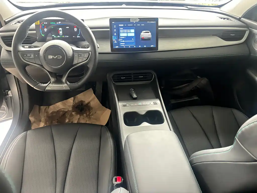 BYD Seal 05 DM-i 2025 — фото 9