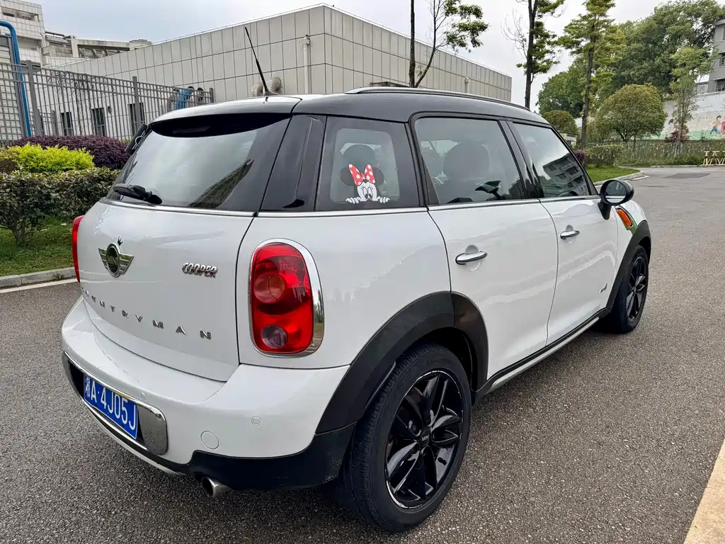 MINI Countryman 2015 — фото 15