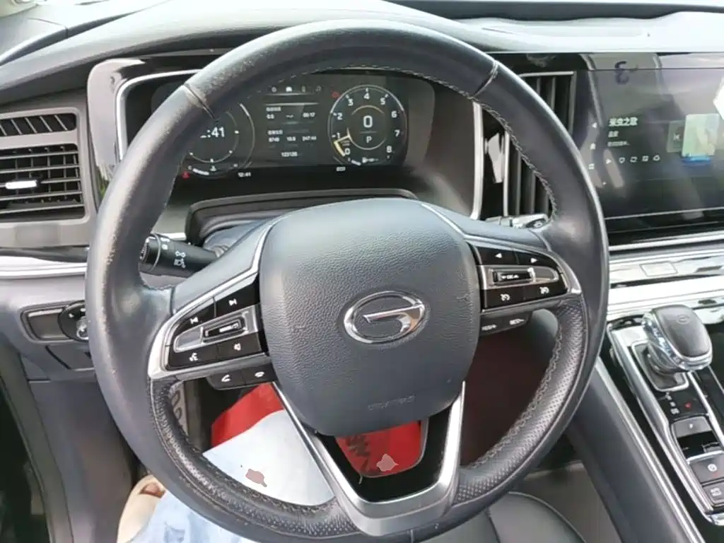 GAC Trumpchi M8 2022 — фото 11