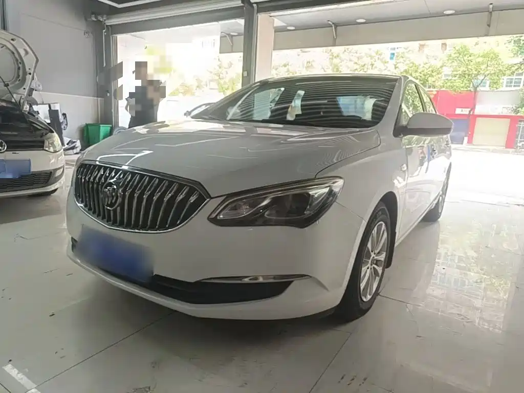 Buick Excelle 2016