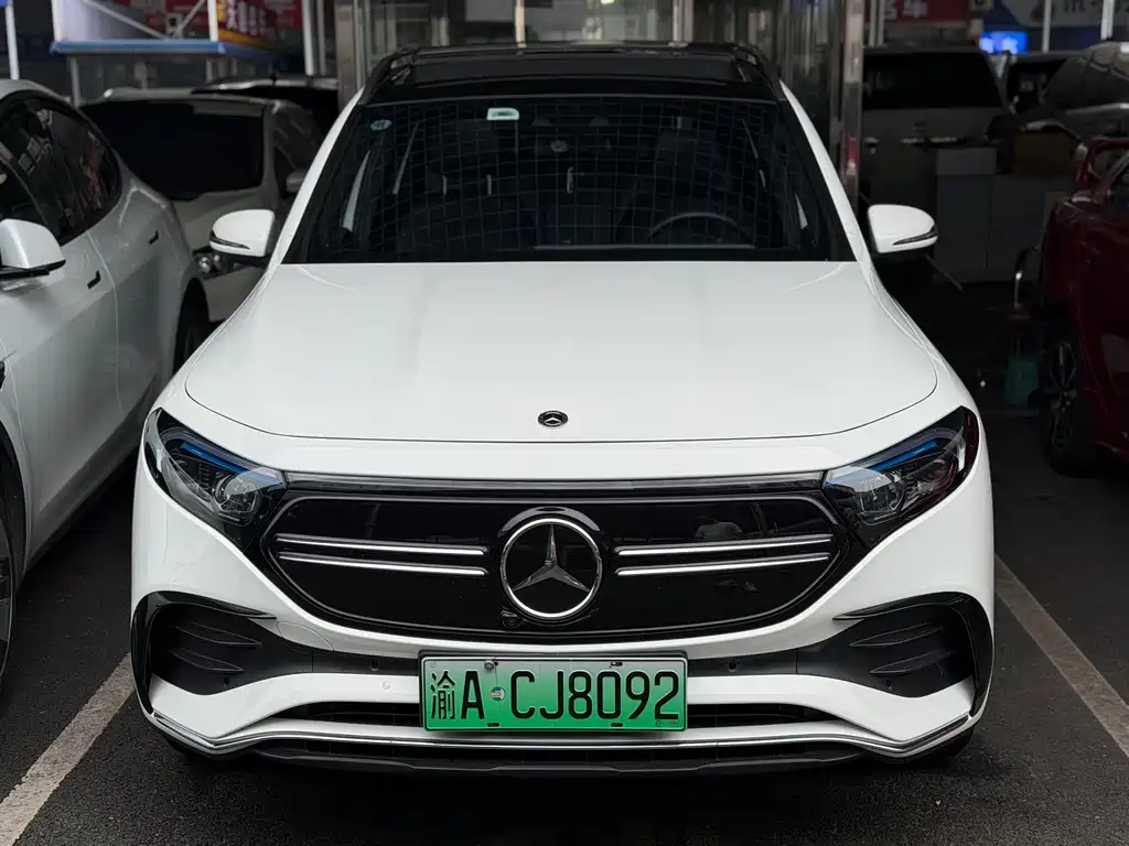 Mercedes-Benz EQB 2023