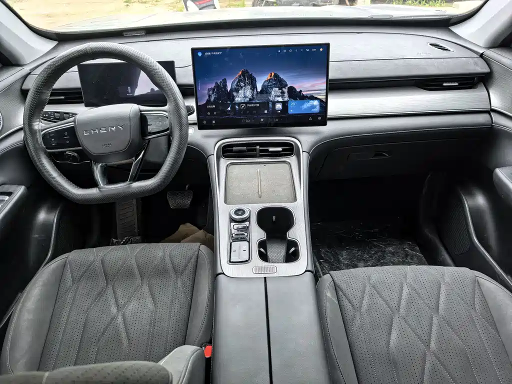 Chery Tiggo 8 PLUS 2025 — фото 6