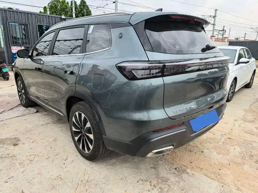 Chery Tiggo 8 PLUS 2025 — фото 8