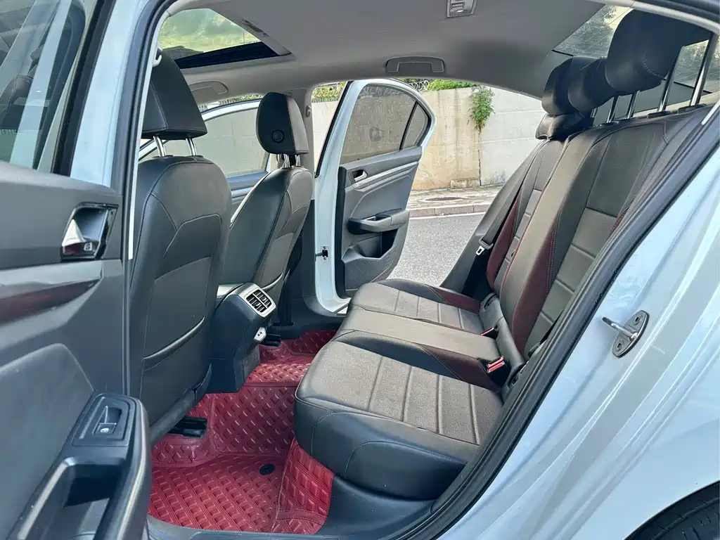 Volkswagen Bora 2022