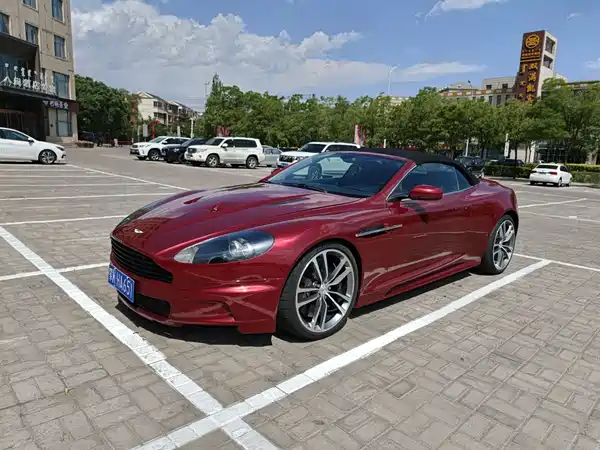 Aston Martin DBS 2009