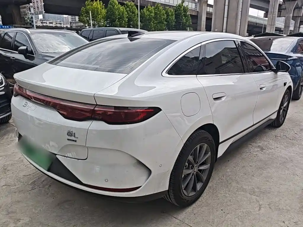 BYD Qin L 2026 — фото 7