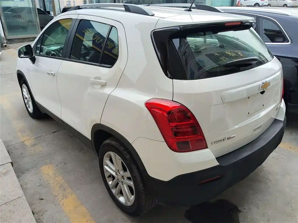 Chevrolet Trax 2016 — фото 23