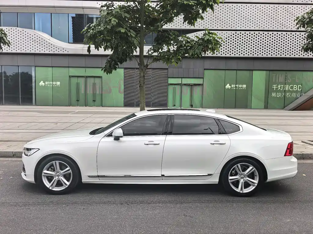 Volvo S90 2018 — фото 5
