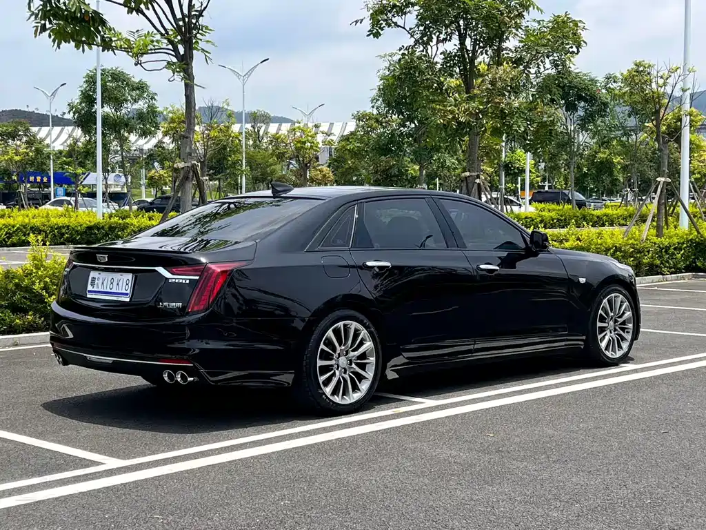 Cadillac CT6 2022 — фото 4