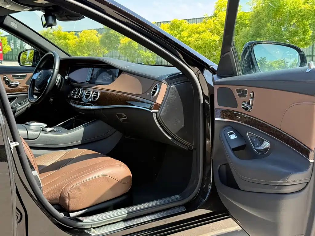 Mercedes-Benz S-Class 2015 — фото 35
