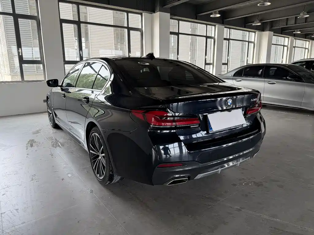 BMW 5 Series 2022