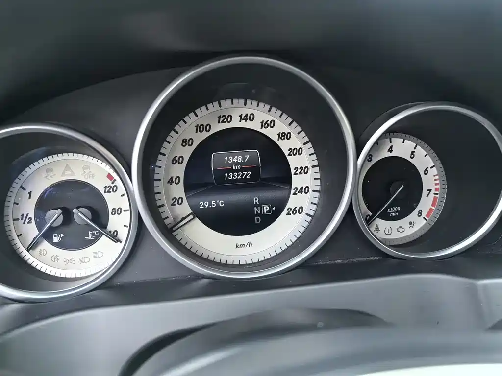 Mercedes-Benz E-Class 2016