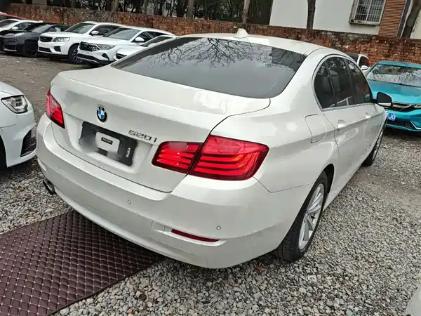 BMW 5 Series 2015
