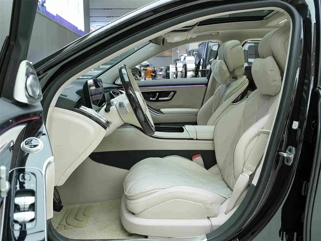 Mercedes-Benz Maybach S-Class 2025 — фото 11