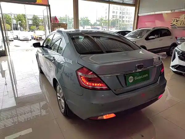 Geely Emgrand 2015