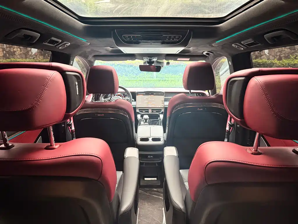 GAC Motor Trumpchi M8 2023 — фото 18