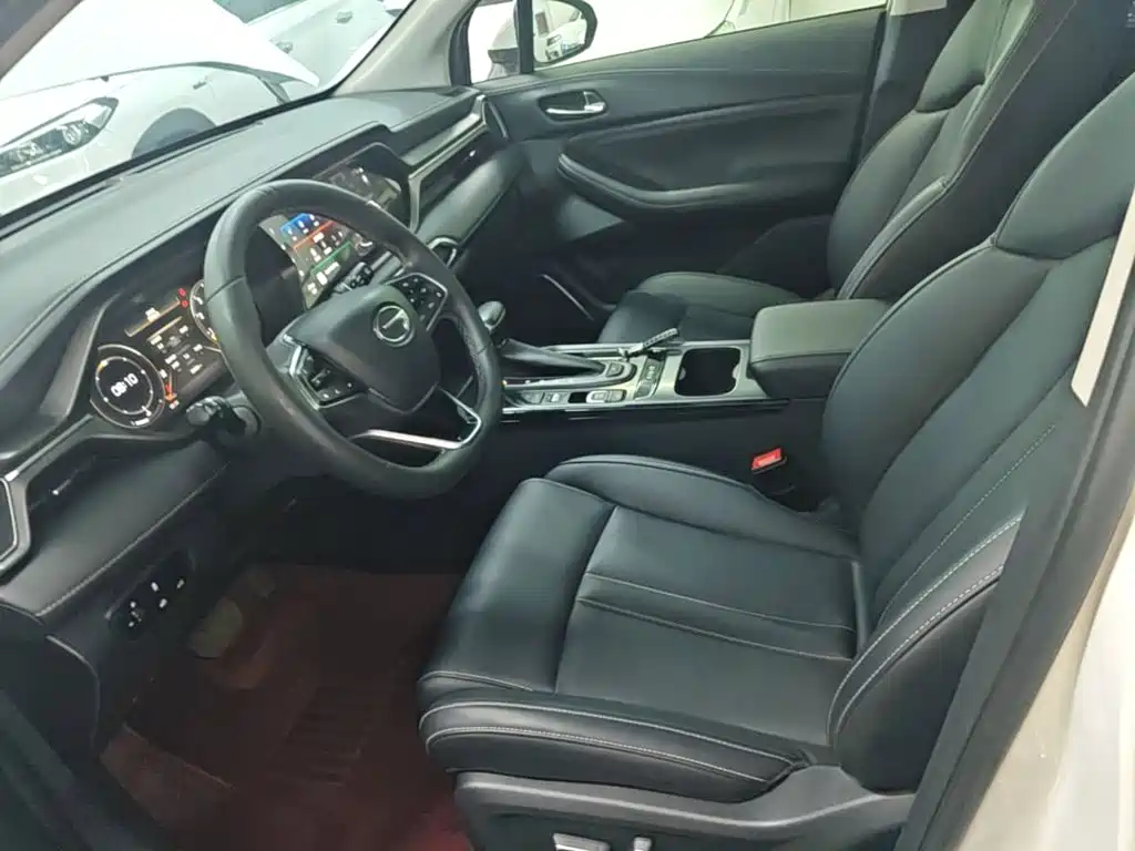 GAC Trumpchi GS4 2022 — фото 15