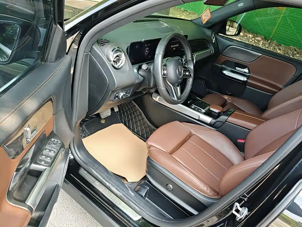 Mercedes-Benz GLB 2022 — фото 16