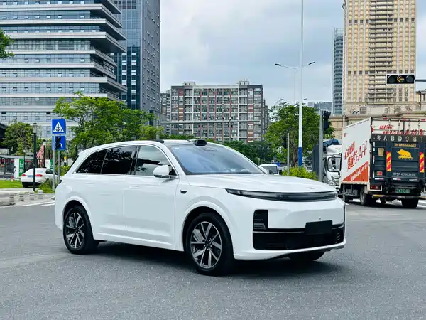 Li Auto L7 2023