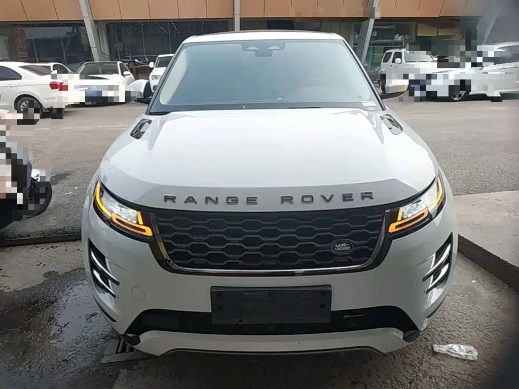 Land Rover Evoque 2023 — фото 3