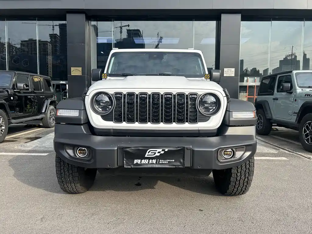Jeep Wrangler 2025 — фото 2