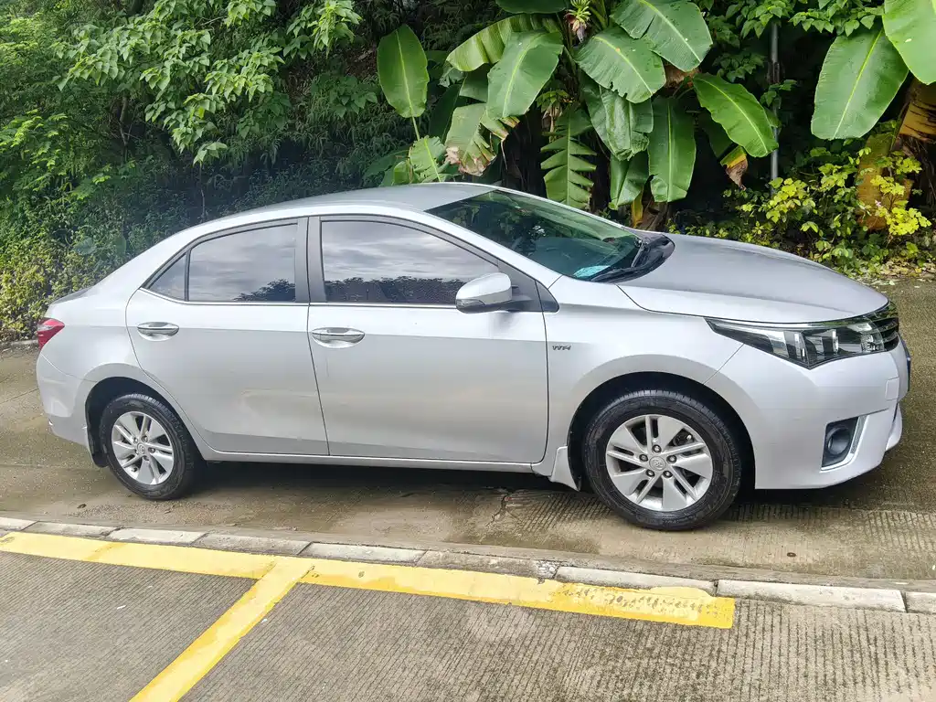 Toyota Corolla 2016 — фото 4