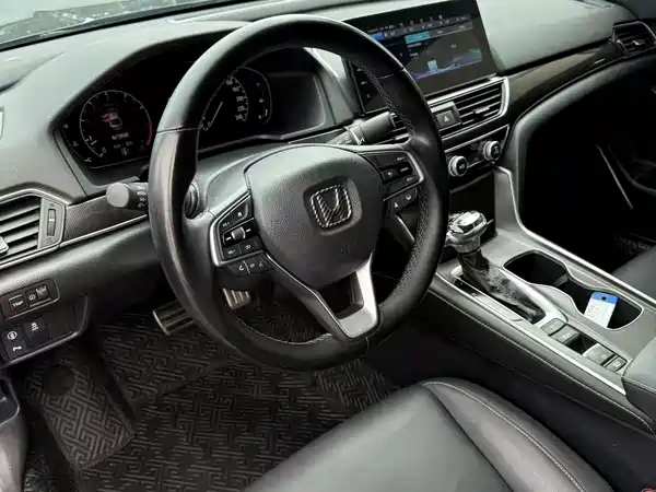 Honda Accord 2022