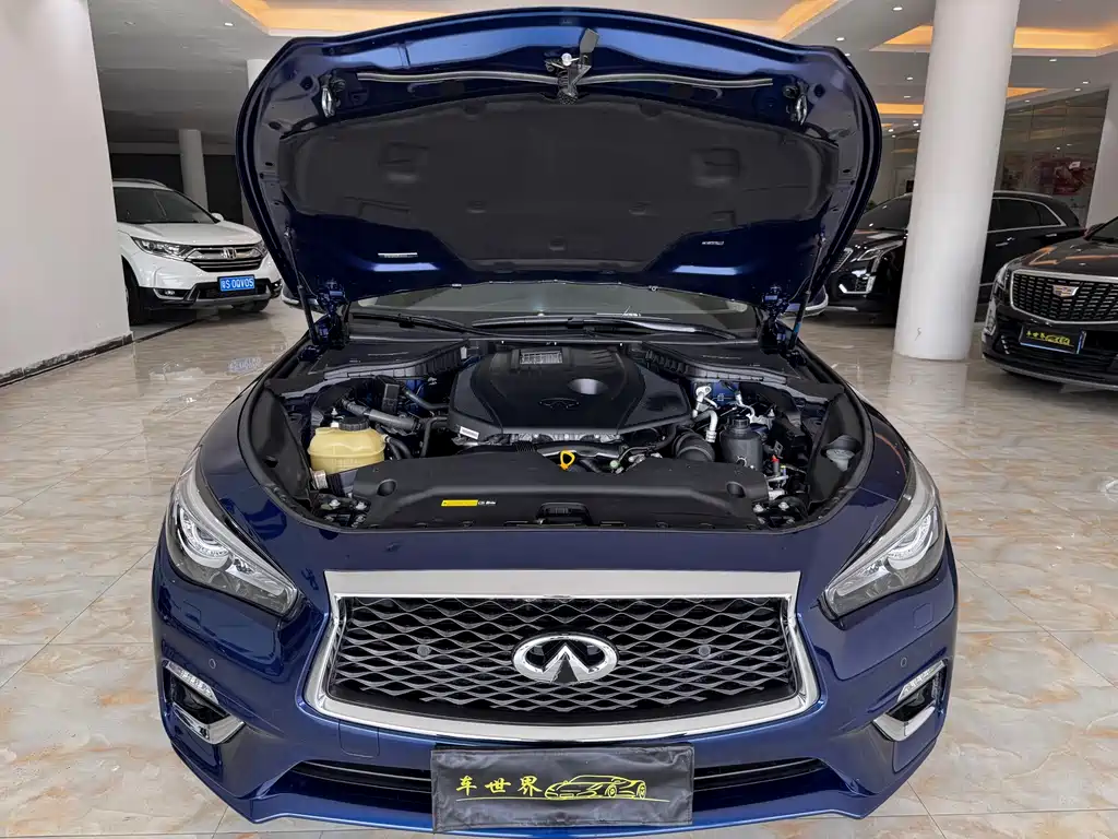 Infiniti Q50L 2019 — фото 17