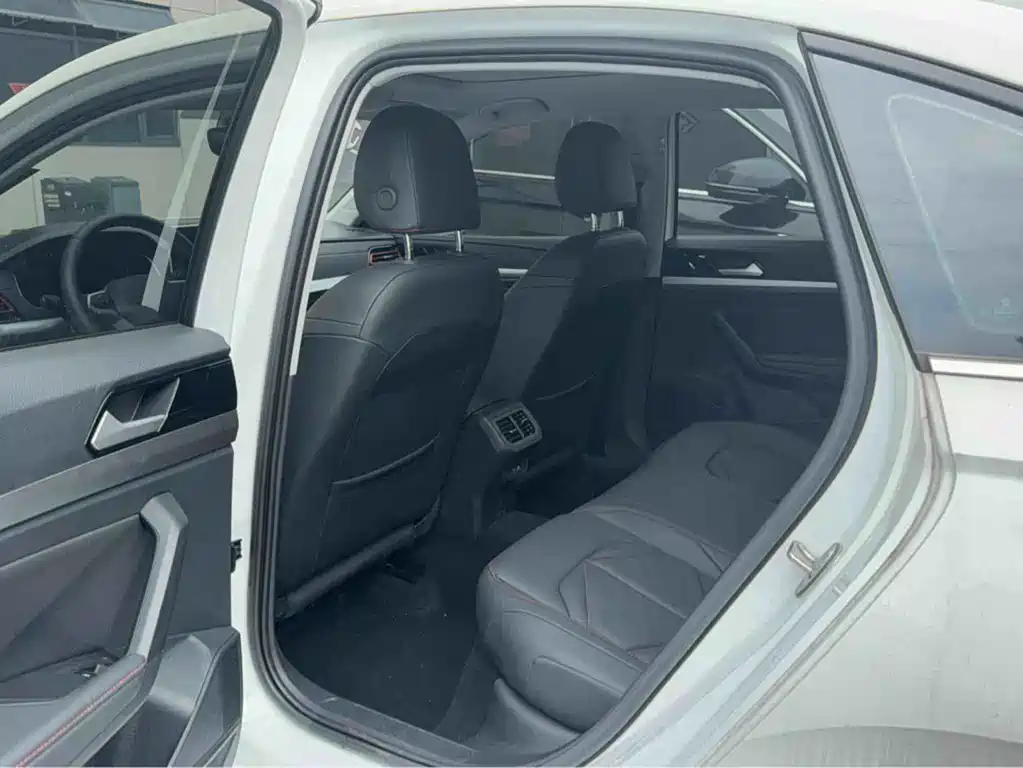 Volkswagen Lavida 2024
