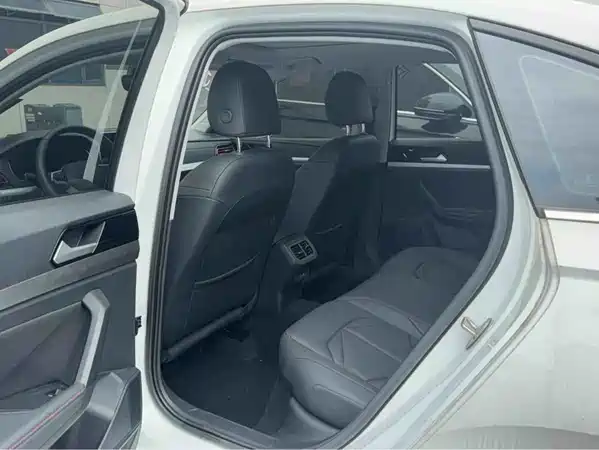 Volkswagen Lavida 2024