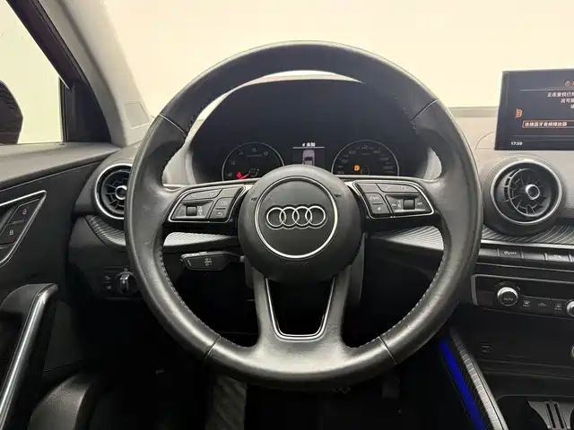 Audi Q2L 2021 — фото 13