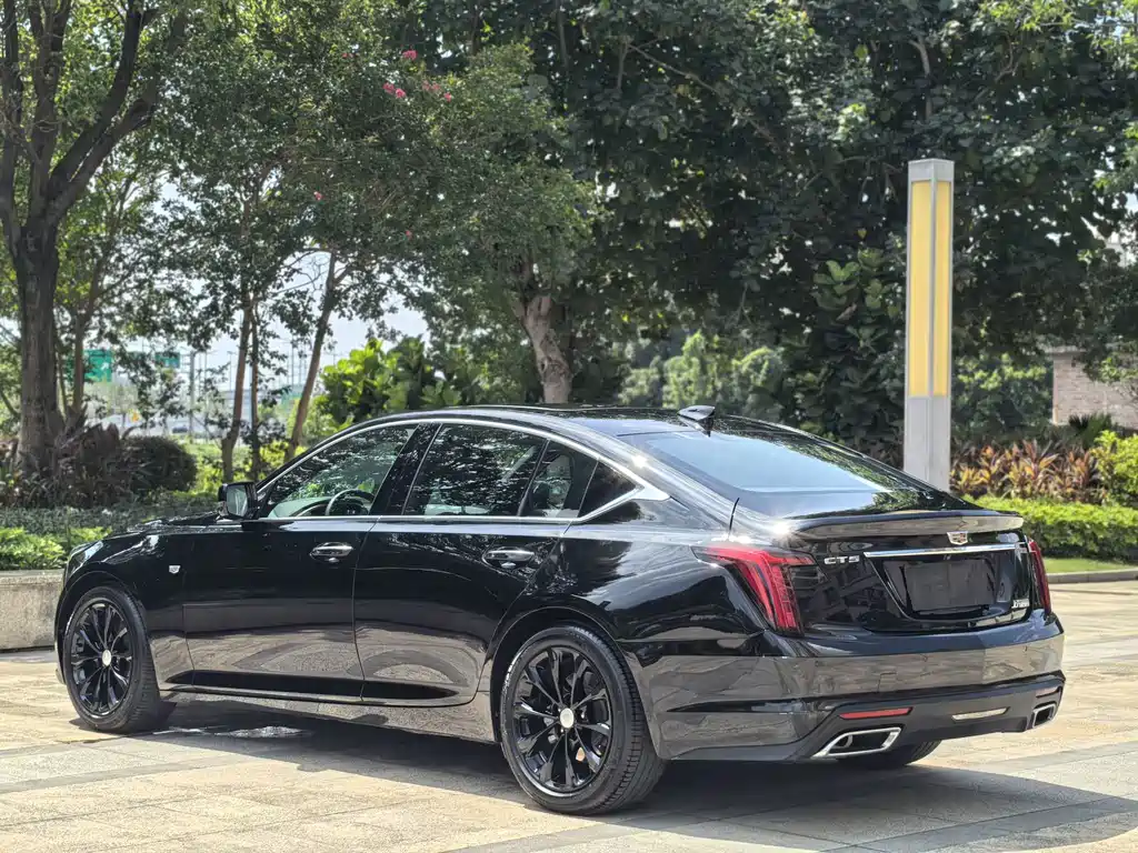 Cadillac CT5 2023 — фото 12