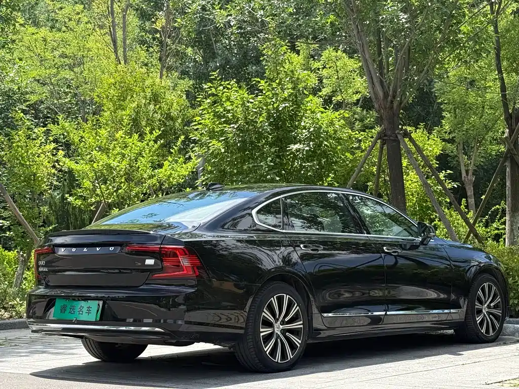 Volvo S90 PHEV 2021 — фото 24