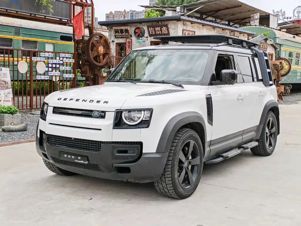 Land Rover Defender 2022 — фото 1