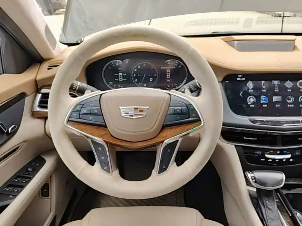 Cadillac CT6 2018 — фото 11