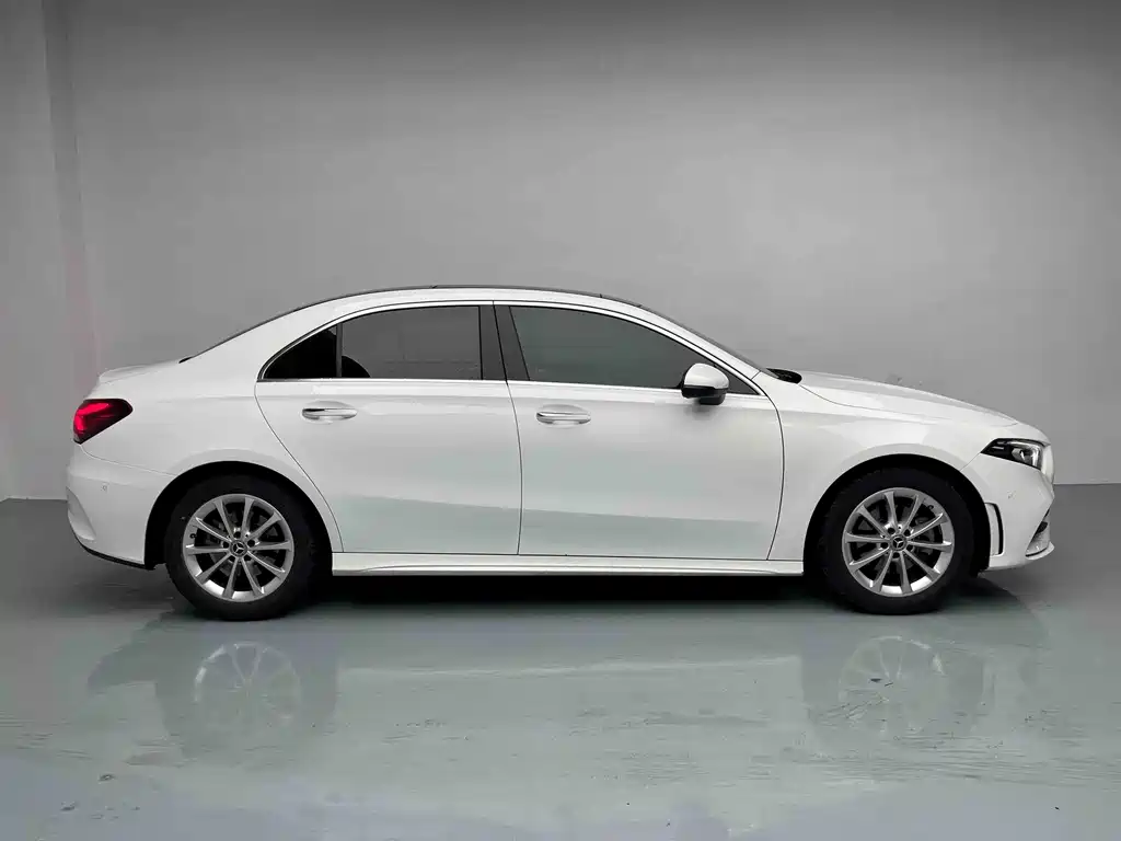 Mercedes-Benz A-Class 2021