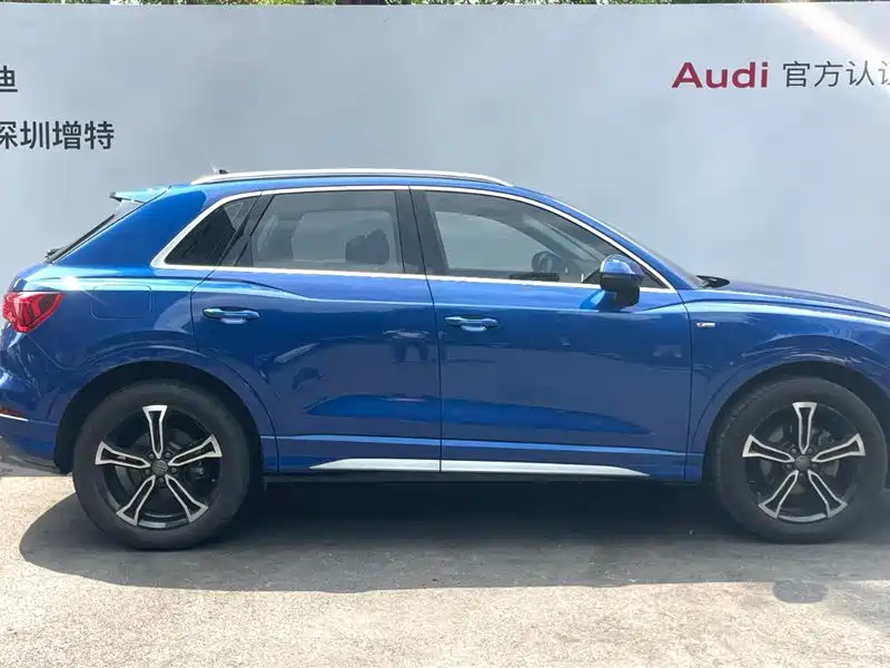 Audi Q3 2020 — фото 4