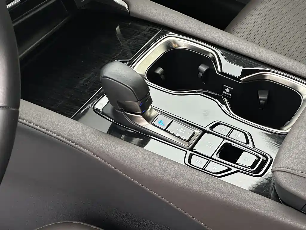 Lexus RX New Energy 2024 — фото 13