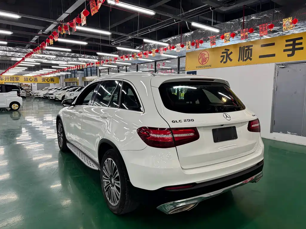 Mercedes-Benz GLC 2016 — фото 8